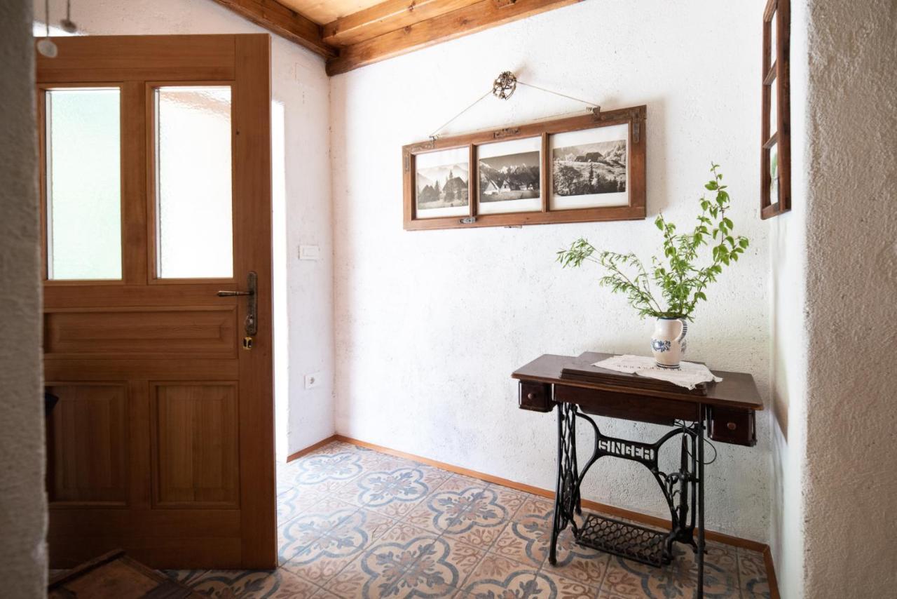 Wild Flower Cottage In Trenta Exterior photo